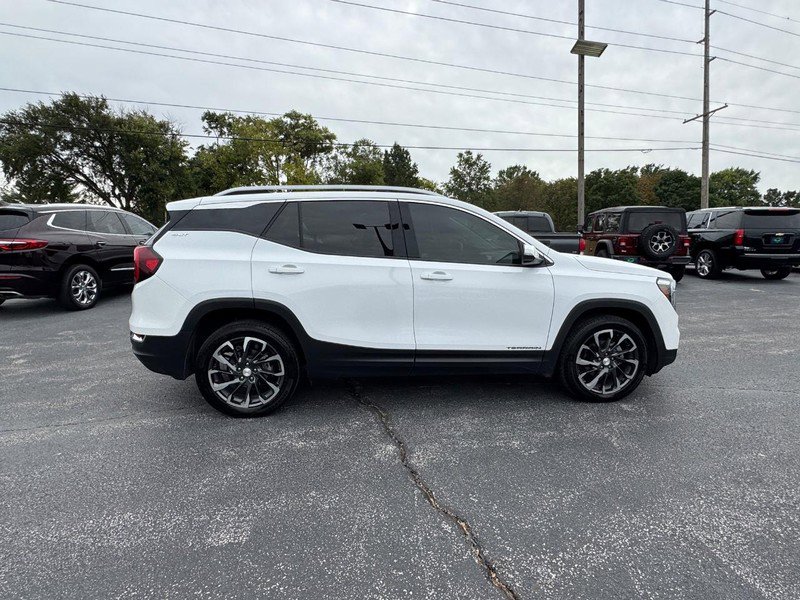 Certified 2022 GMC Terrain SLT image 6