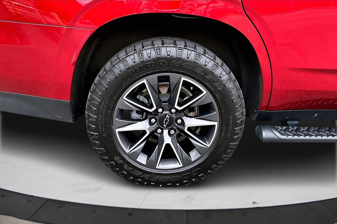 Used 2021 Chevrolet Tahoe Z71 w/ Luxury Package image 36