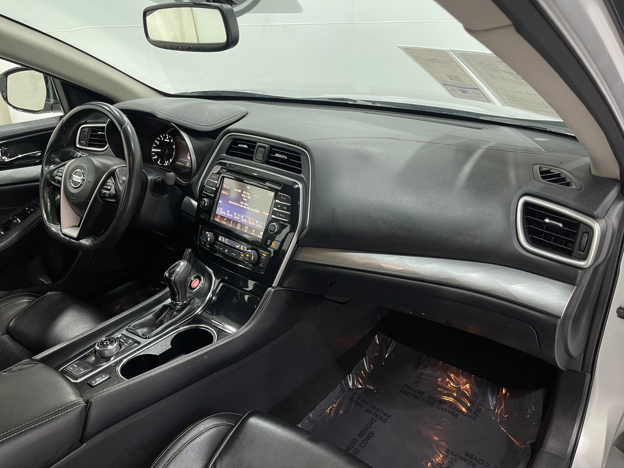 Used 2017 Nissan Maxima 3.5 SV image 19