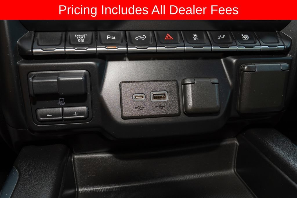 Used 2020 Chevrolet Silverado 2500 LTZ w/ LTZ Plus Package AWD/4WD image 16