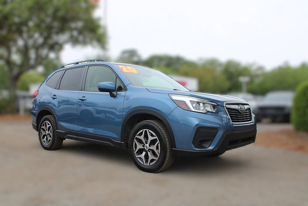 Used 2020 Subaru Forester Premium image 3