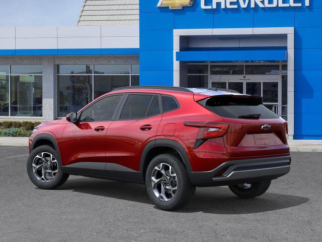 New 2026 Chevrolet Trax LT w/ Driver Confidence Package FWD image 3