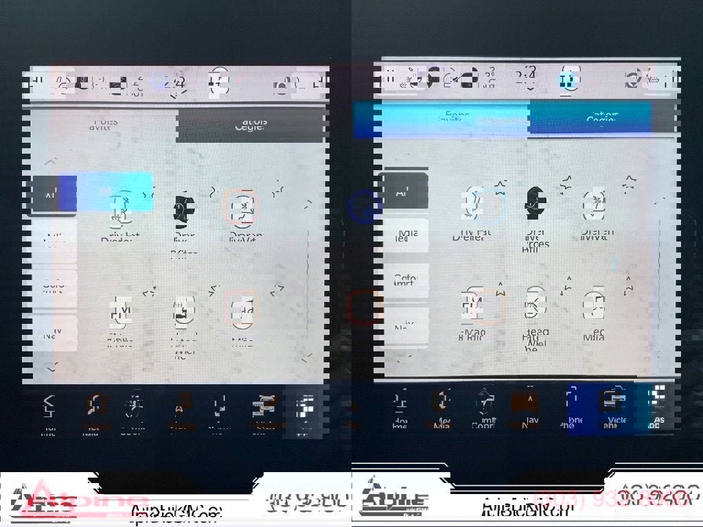 Used 2022 Jeep Wagoneer Series III w/ Convenience Group I image 18