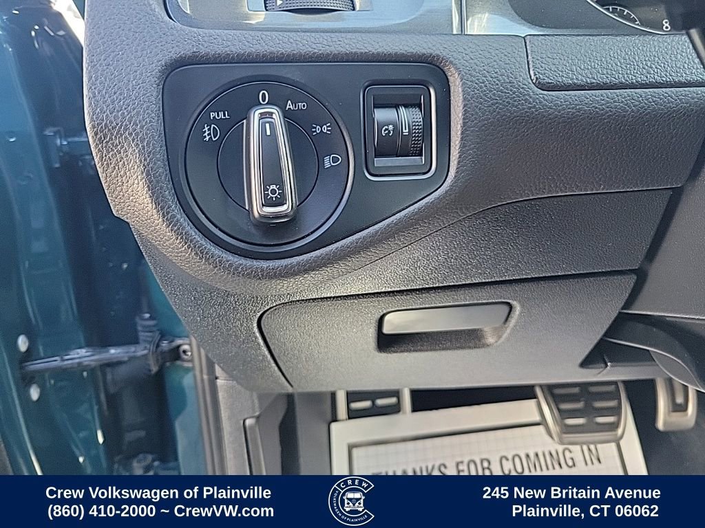 Used 2018 Volkswagen Golf Alltrack SE image 38