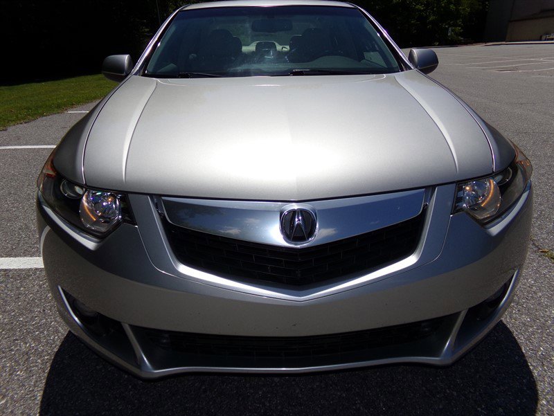 Used 2010 Acura TSX V6 Sedan FWD image 3