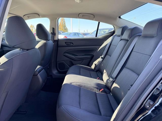 Used 2024 Nissan Altima 2.5 SV image 13