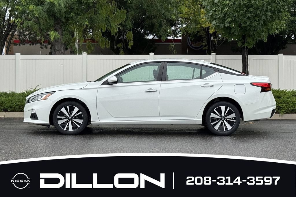 Used 2022 Nissan Altima 2.5 SV AWD/4WD image 7