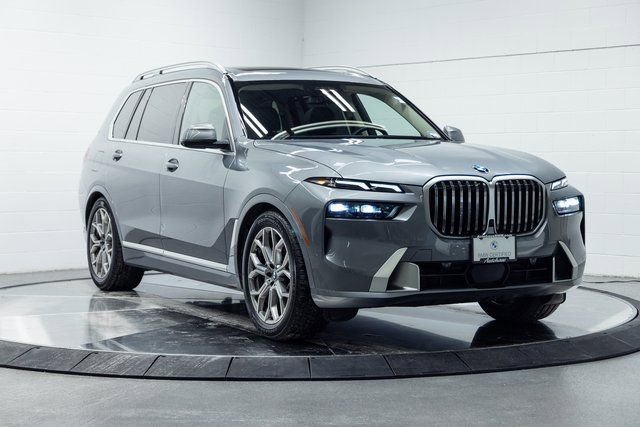 Certified 2023 BMW X7 xDrive40i w/ Premium Package image 4