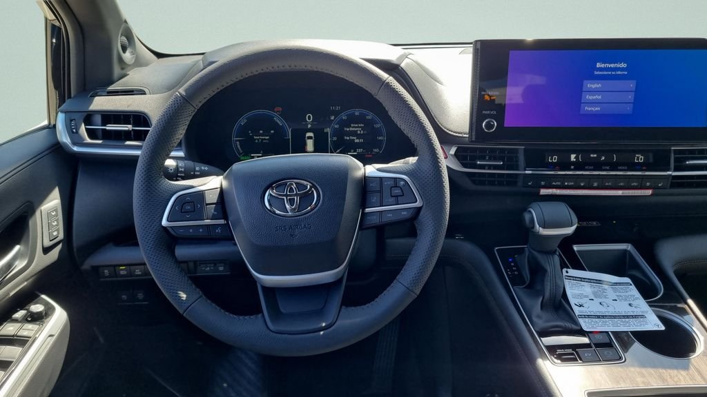 New 2026 Toyota Sienna Limited FWD image 12