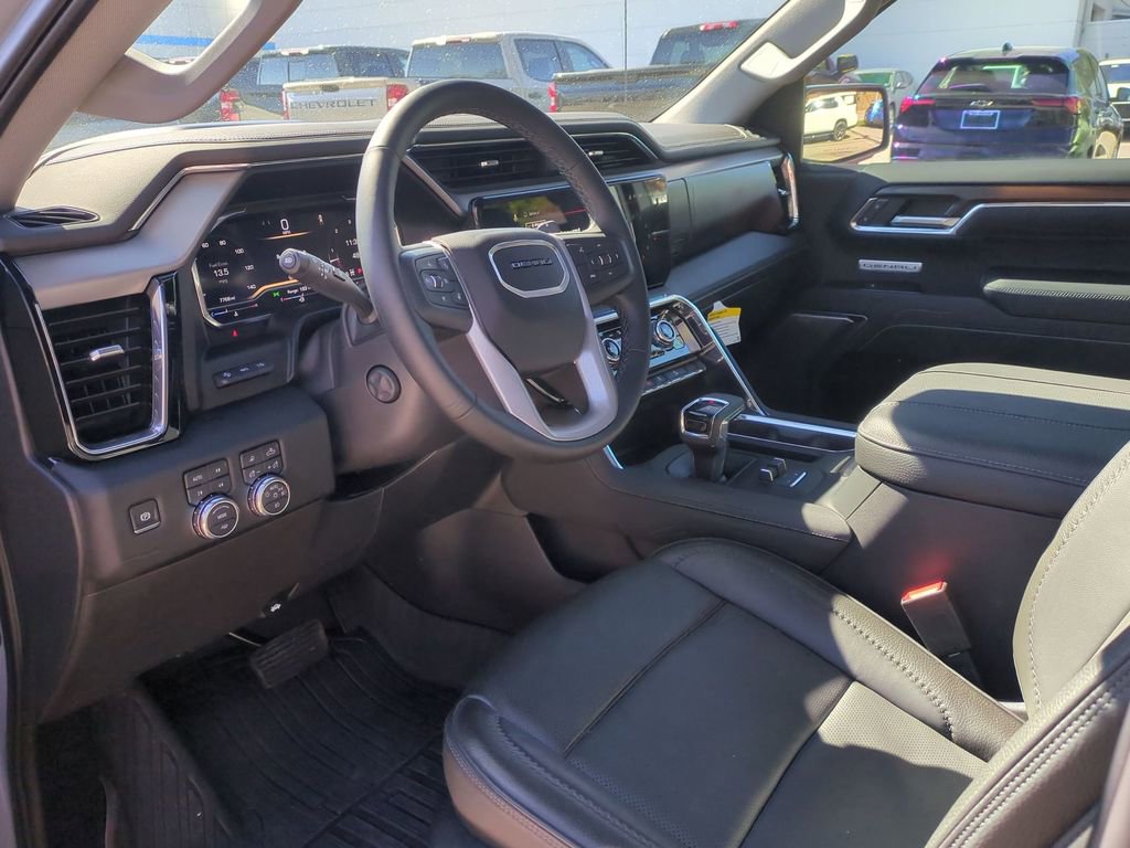 Used 2025 GMC Sierra 1500 Denali w/ Denali Reserve Package AWD/4WD image 12