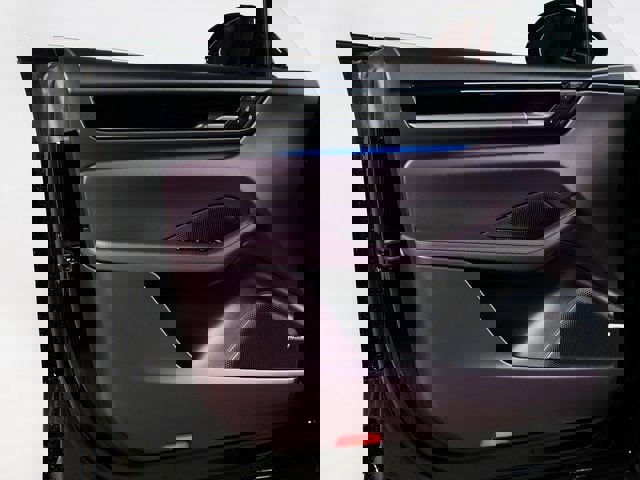 New 2025 Porsche Macan 4 Electric image 27