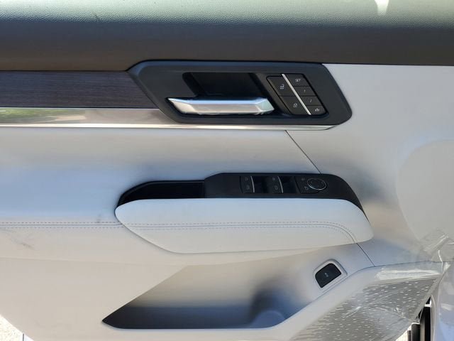 New 2026 GMC Terrain Denali AWD/4WD image 17