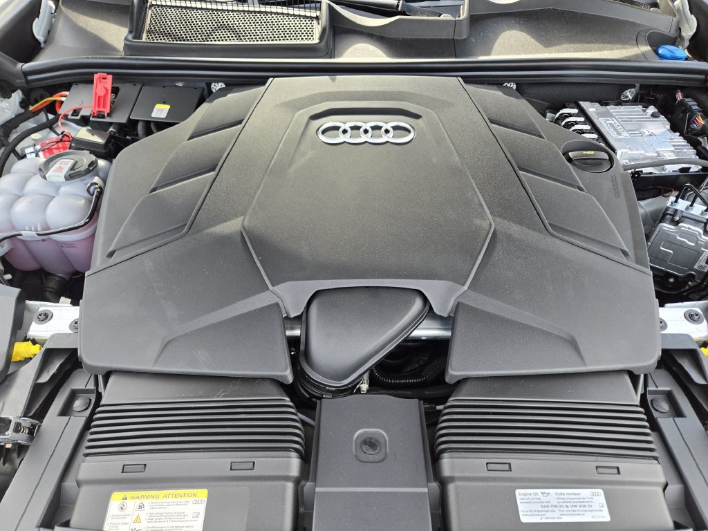 Used 2026 Audi Q8 Premium Plus AWD/4WD image 36