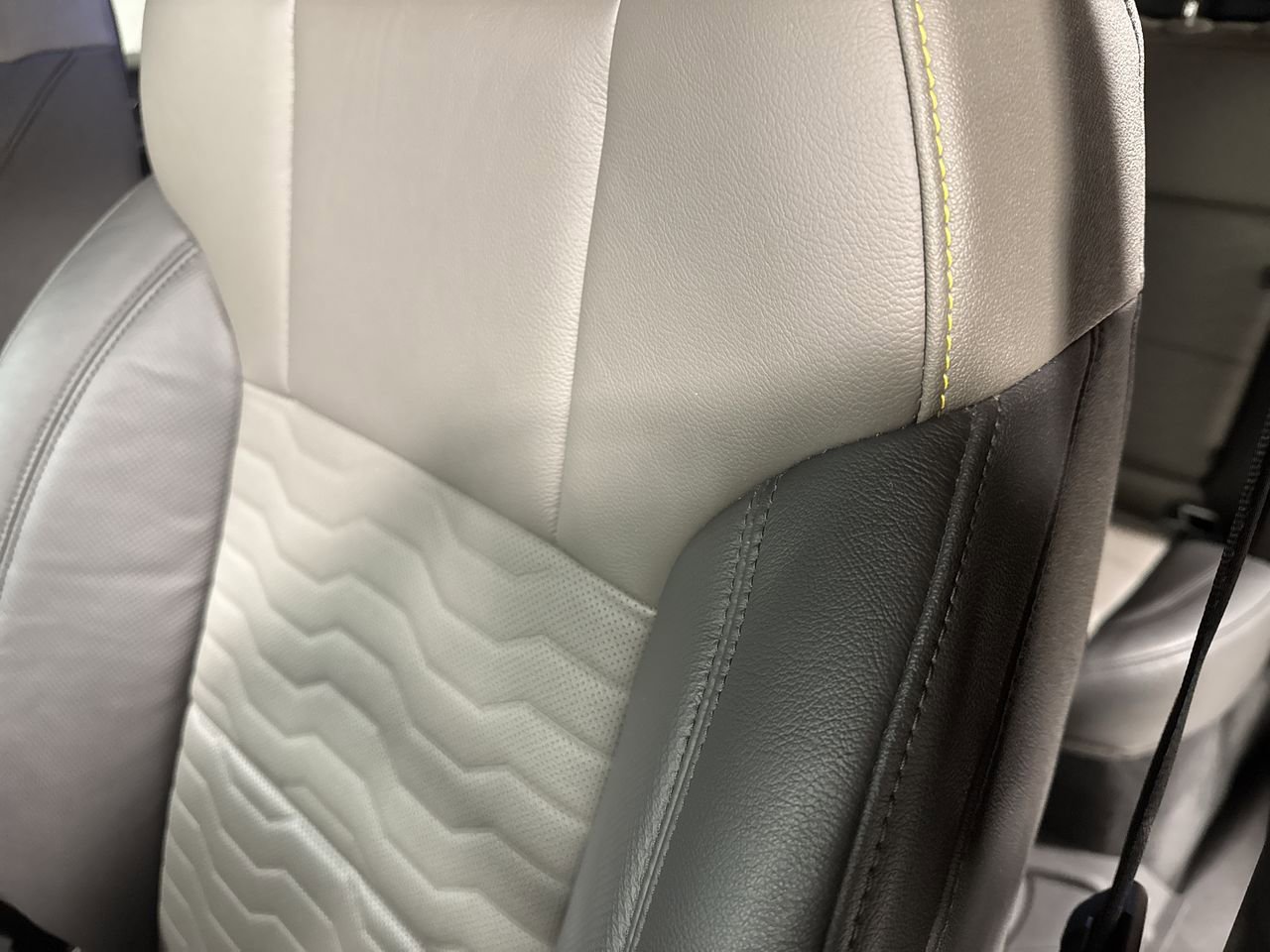 Used 2024 Chevrolet Silverado 1500 ZR2 w/ Technology Package image 20