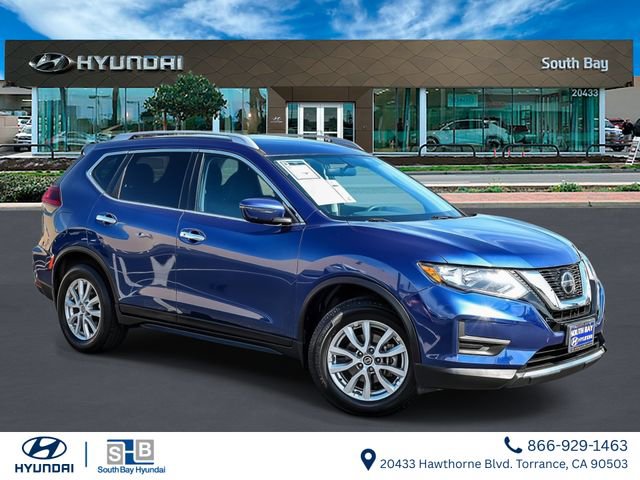 Used 2018 Nissan Rogue SV image 1