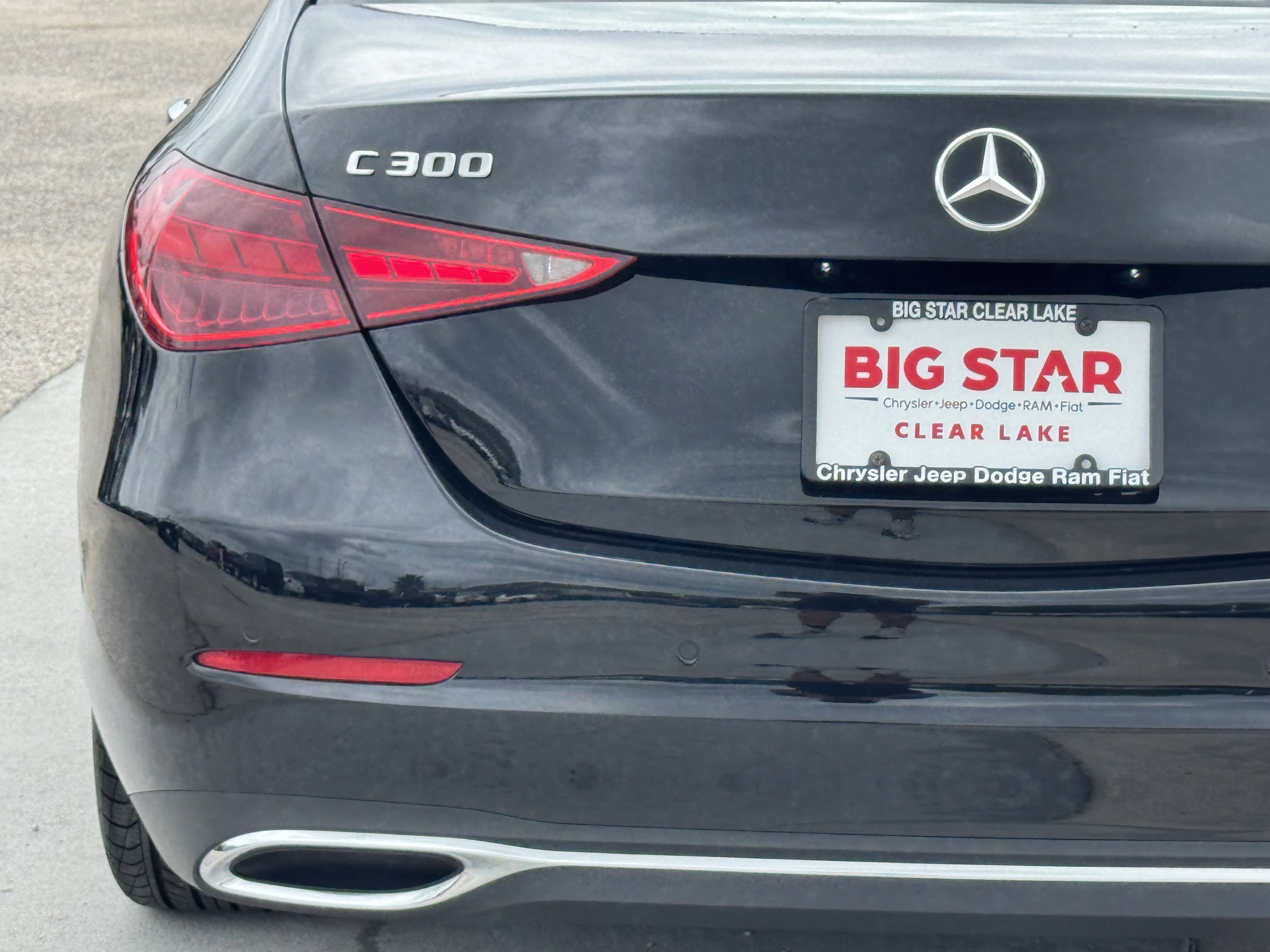 Used 2025 Mercedes-Benz C 300 4MATIC Sedan image 12