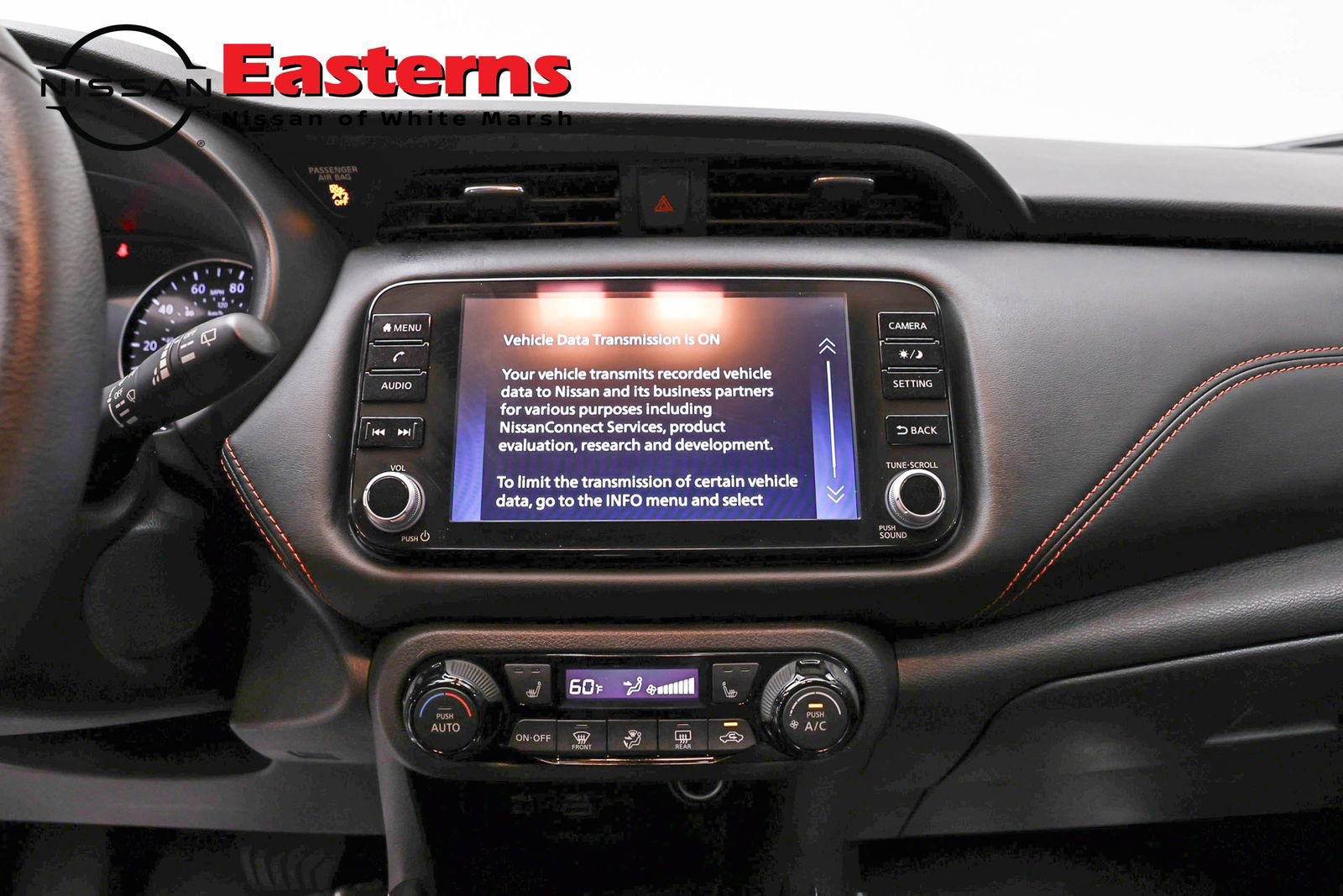Used 2023 Nissan Kicks SR w/ SR Premium Package FWD image 12