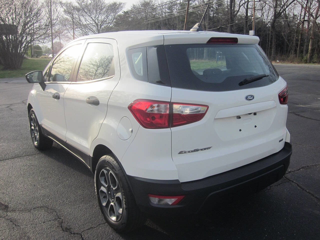 Used 2020 Ford EcoSport S FWD image 8