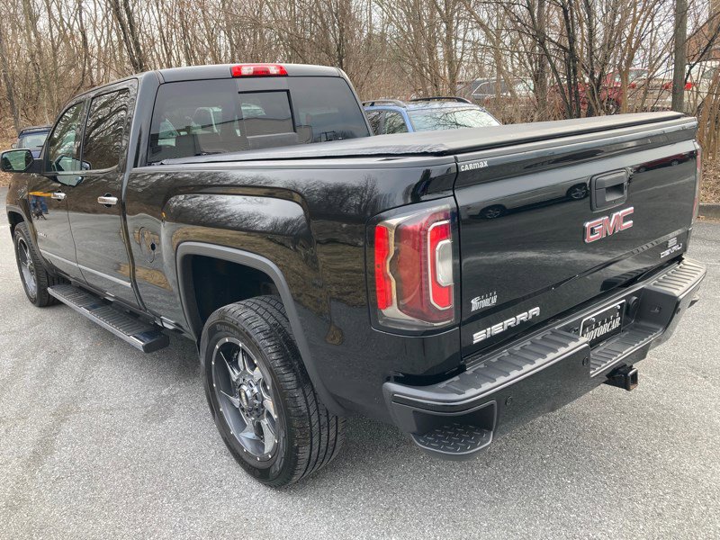 Used 2018 GMC Sierra 1500 Denali AWD/4WD image 6