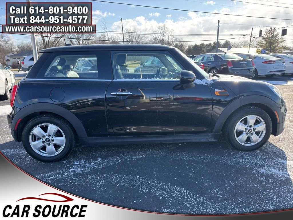 Used 2017 MINI Cooper 2-Door Hardtop FWD image 7