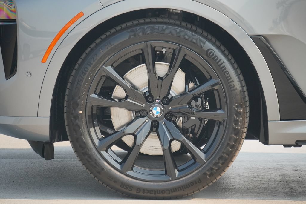 Used 2026 BMW X7 M60i AWD/4WD image 5
