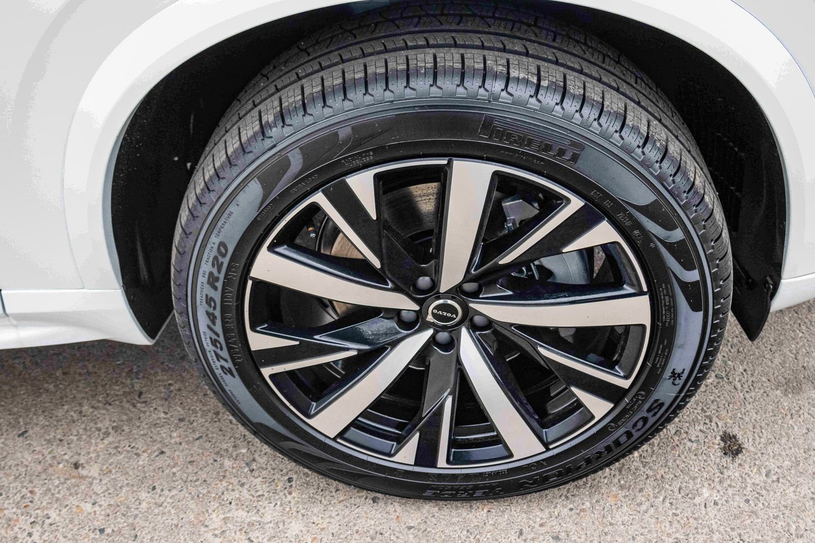 New 2026 Volvo XC90 B5 Core image 14