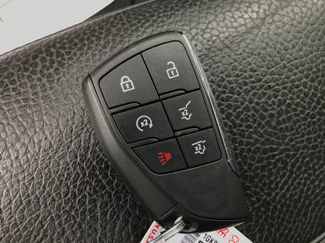 Certified 2025 GMC Yukon XL Denali AWD/4WD image 25
