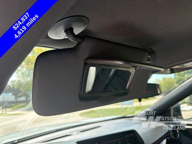 Used 2024 Chevrolet Trax RS w/ Sunroof Package FWD image 25