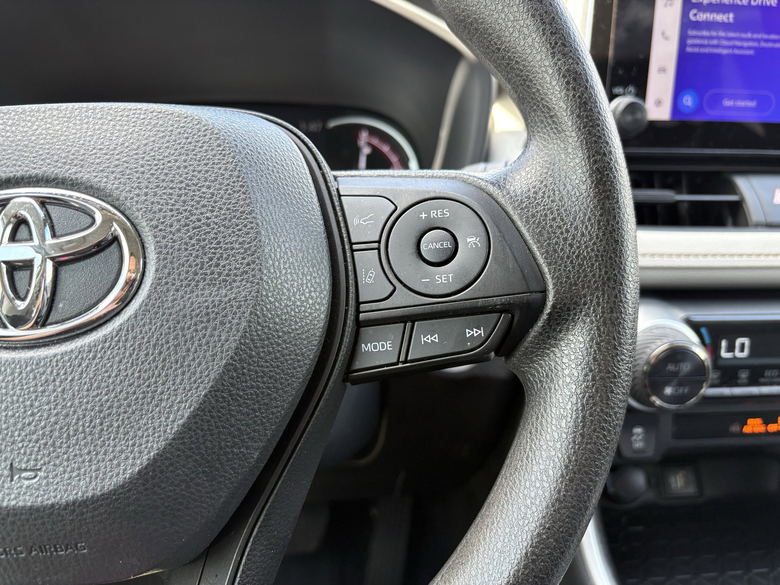 Used 2024 Toyota RAV4 XLE w/ Convenience Package AWD/4WD image 16