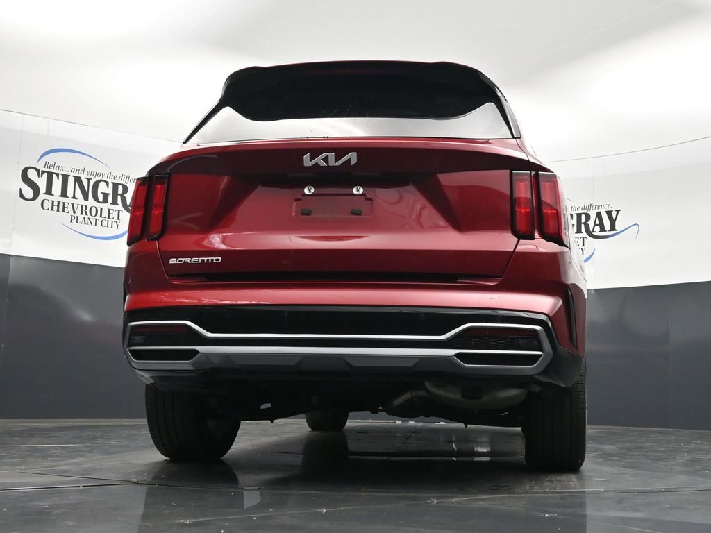 Used 2023 Kia Sorento SX image 22