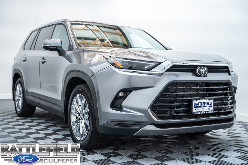 Used 2026 Toyota Grand Highlander AWD image 1