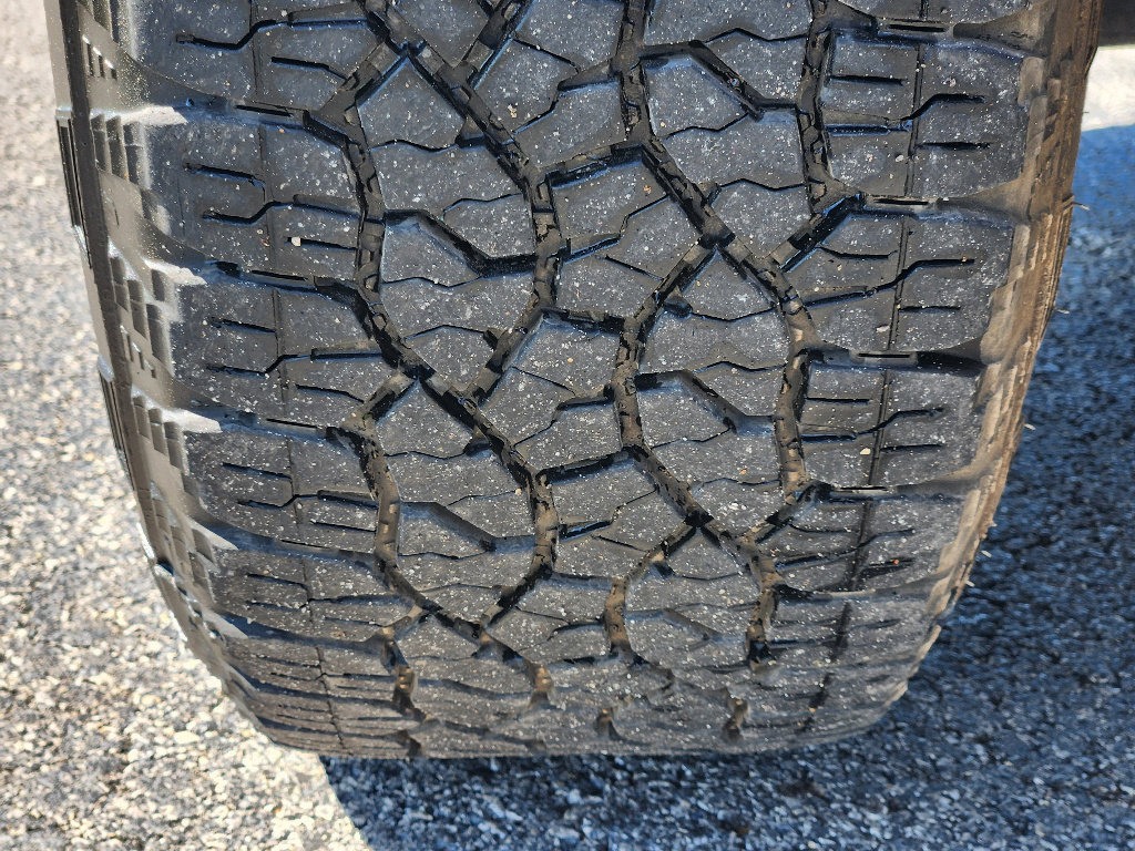 Certified 2025 Chevrolet Silverado 2500 Custom w/ Custom Value Package image 11