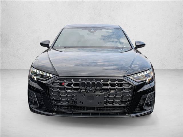 Used 2025 Audi S8 AWD/4WD image 2