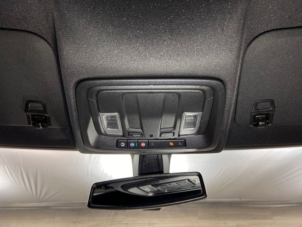 Used 2021 GMC Sierra 1500 AT4 image 16