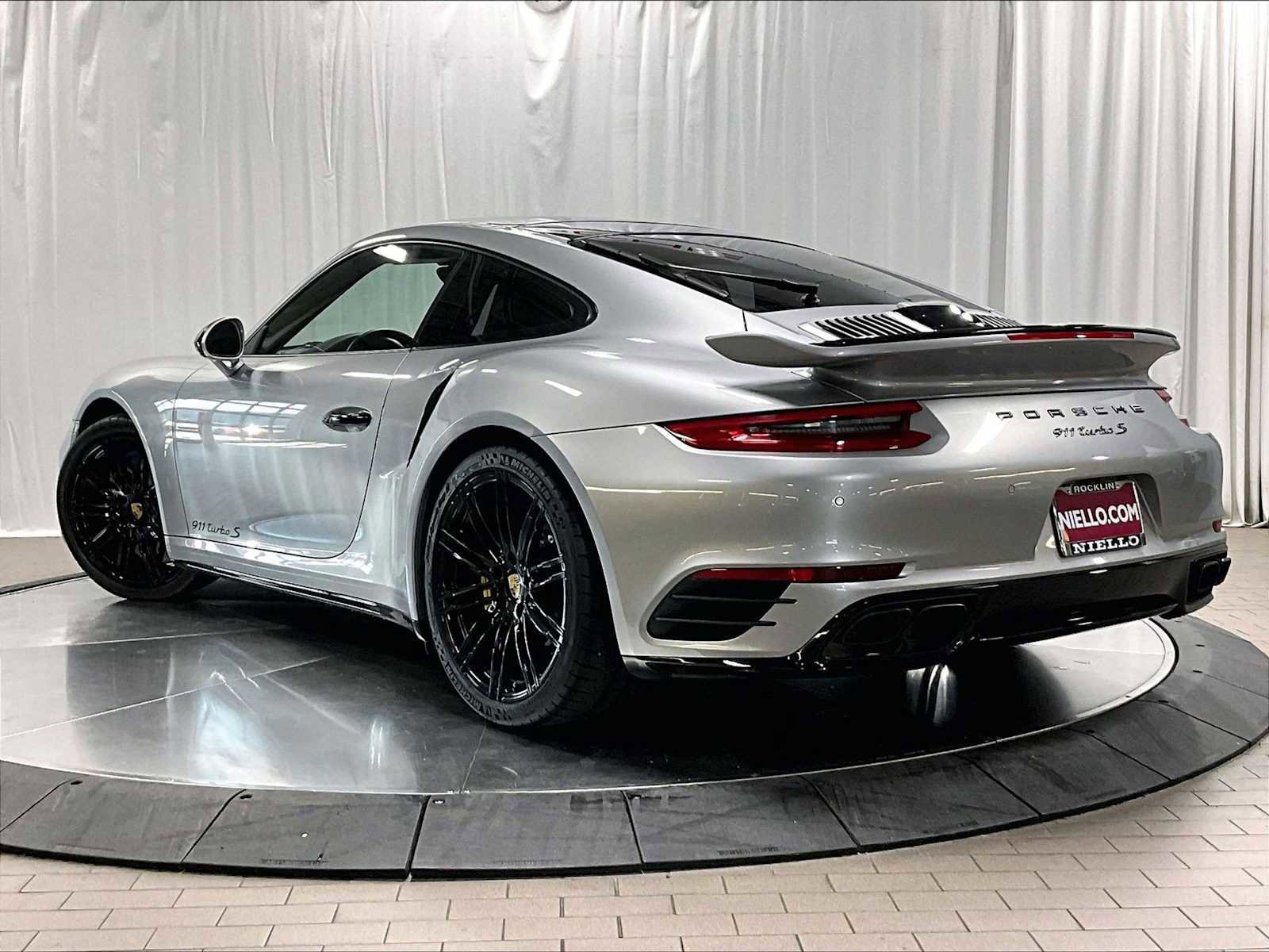 Used 2017 Porsche 911 Turbo S AWD/4WD image 3