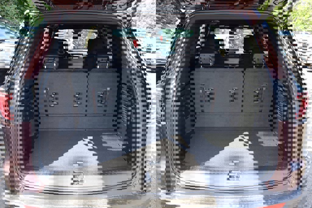 New 2025 GMC Acadia Elevation w/ Elevation Premium Package image 19