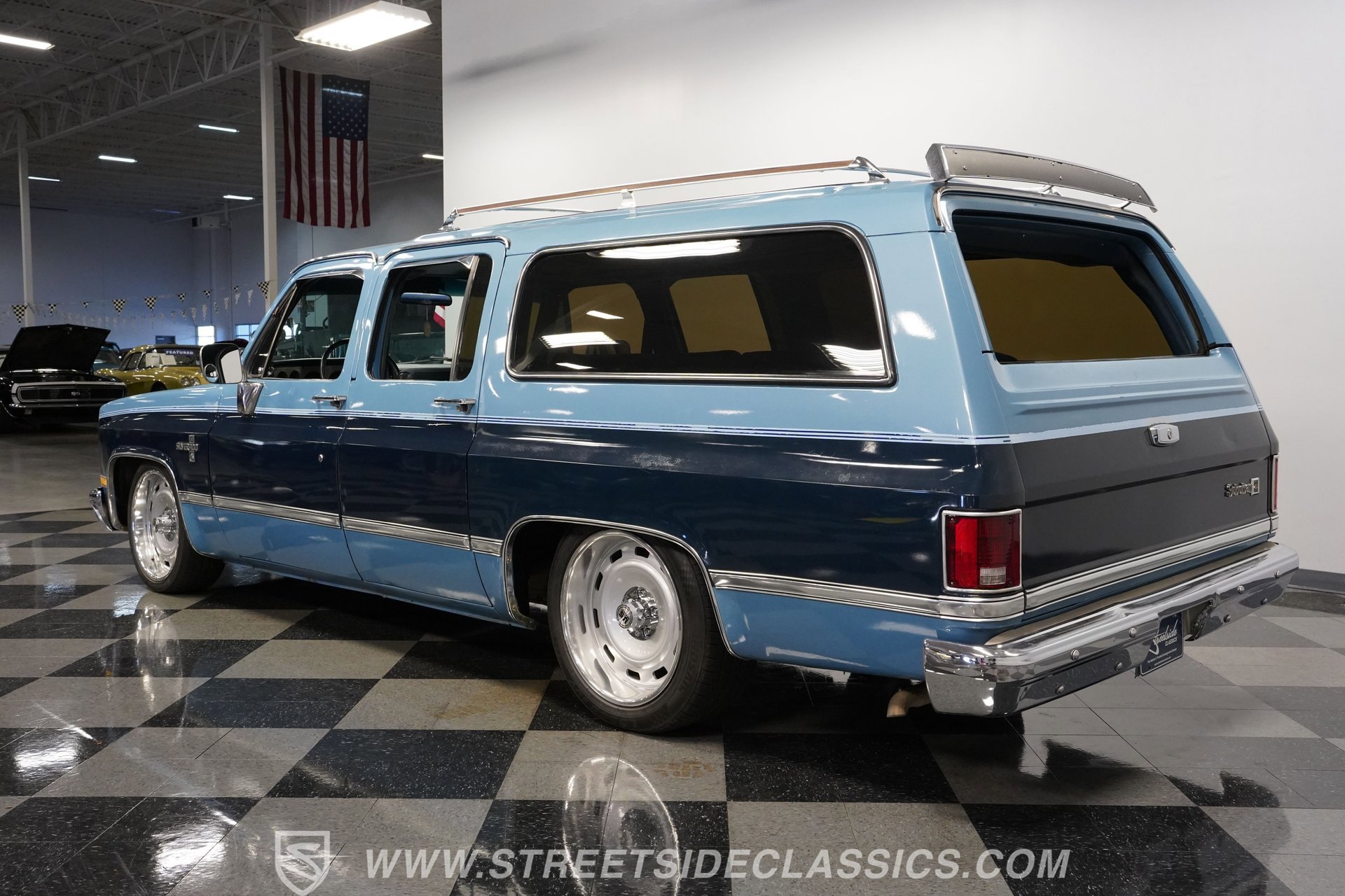 Used 1986 Chevrolet Suburban 2WD image 9