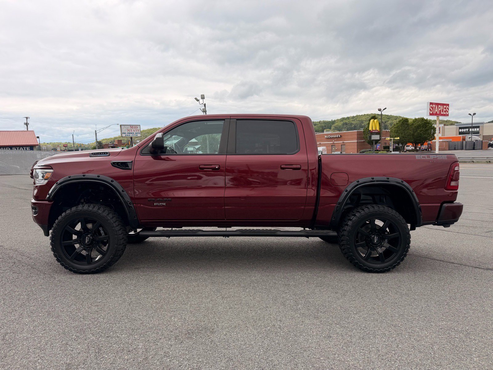 Used 2023 RAM 1500 Big Horn AWD/4WD image 3
