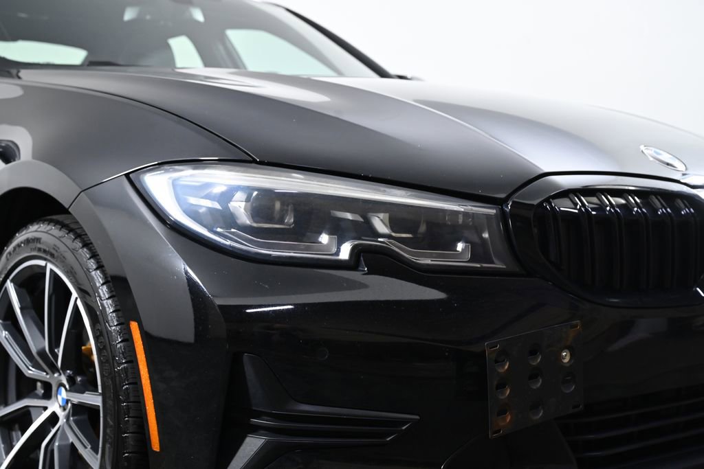 Used 2021 BMW 330i Sedan w/ Driving Assistance Package image 6