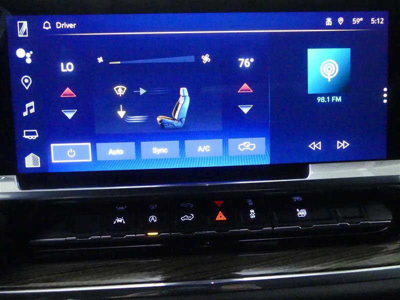 Used 2024 Chevrolet Silverado 1500 LT image 15