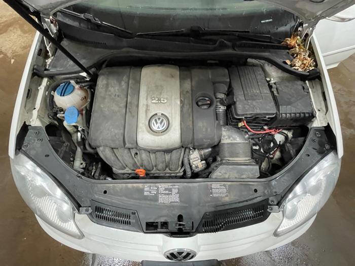 Used 2008 Volkswagen Rabbit S image 41