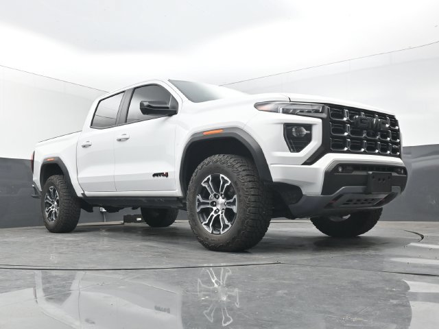 Used 2024 GMC Canyon AT4 w/ Technology Package