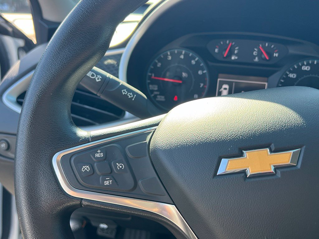 Used 2017 Chevrolet Malibu LS FWD image 19