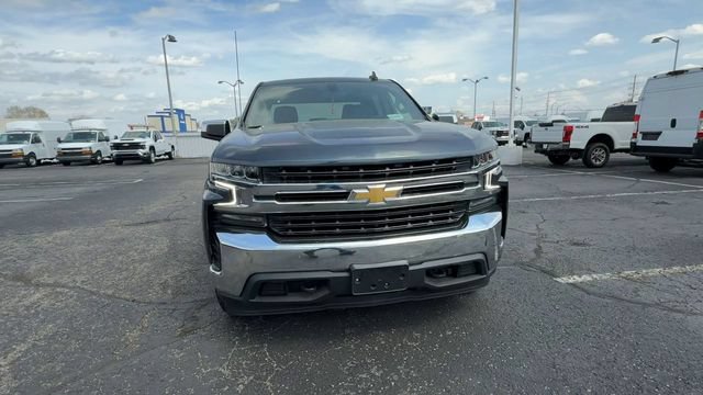 Used 2021 Chevrolet Silverado 1500 LT w/ Diesel Off-Road Package AWD/4WD image 3