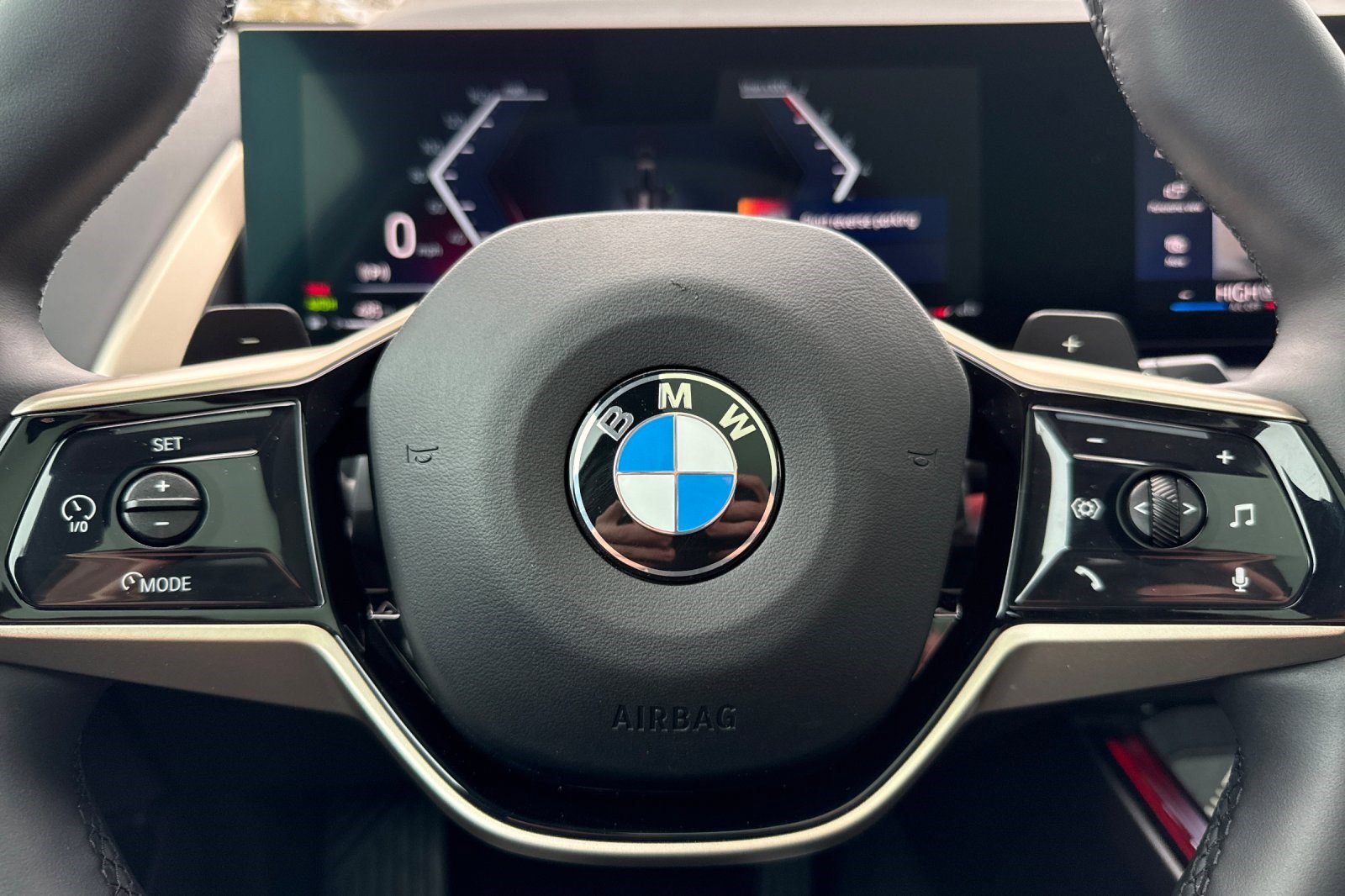 Used 2025 BMW X3 xDrive30i w/ Premium Package image 28