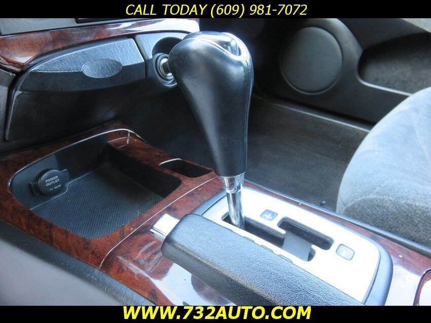 Used 2004 Hyundai Sonata LX FWD image 13
