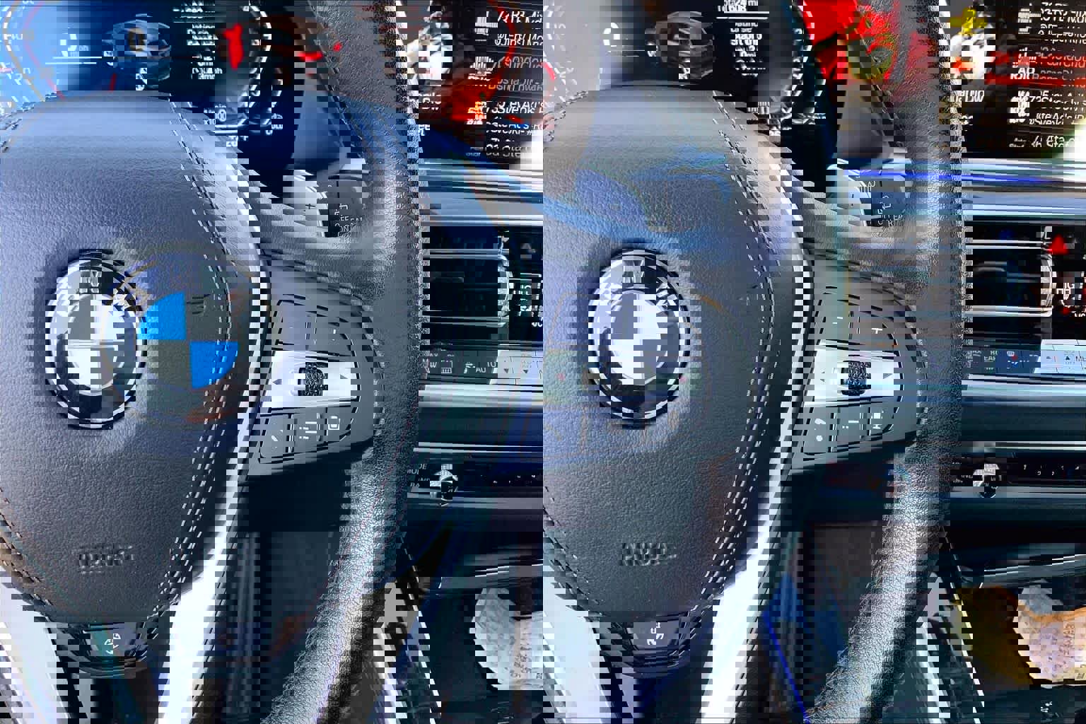 Used 2023 BMW X5 xDrive40i image 23