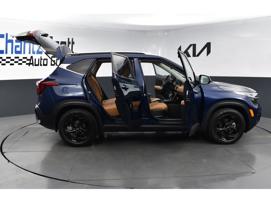 Certified 2026 Kia Seltos EX w/ EX Sunroof Package FWD image 28