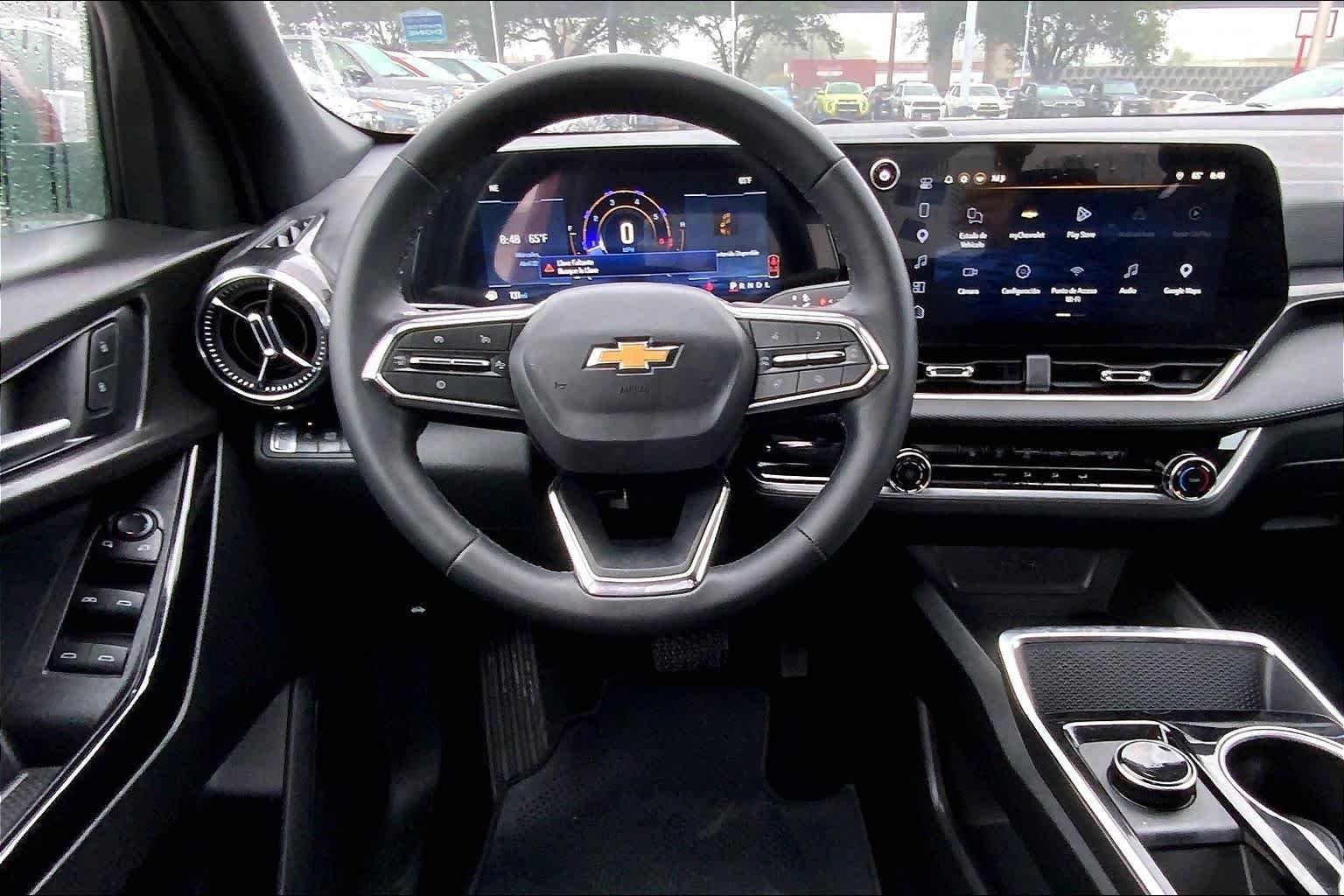 Used 2026 Chevrolet Equinox LT FWD image 6