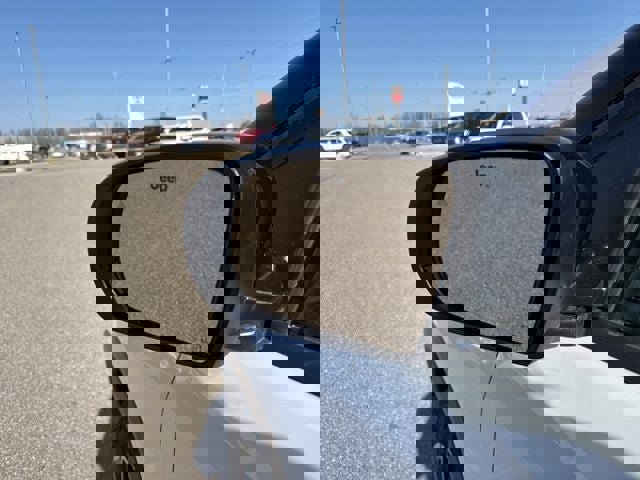 Used 2025 Jeep Compass Trailhawk image 7